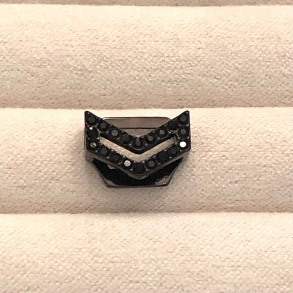 KEEP Collective | Chevron Cutout | Pave Hematite - Picture 2 of 3